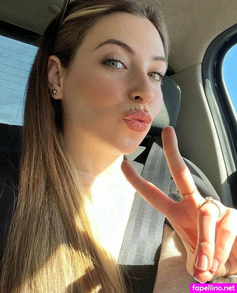 alejamartinez00, alejandra00 Nude Leaked OnlyFans Photo #7b934x6Go9