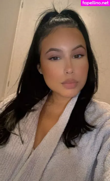 Alejandramariaxo OnlyFans Thumbnail #2CP3cIrVEt