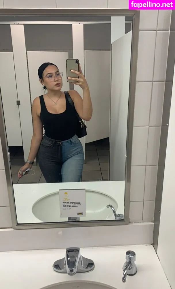 alejandramariaxo_, malejandraq Nude Leaked OnlyFans Photo #387FLXpZks