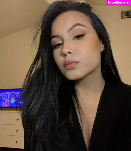 Alejandramariaxo OnlyFans Thumbnail #AM4OupbEkp