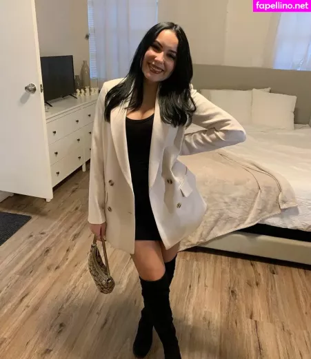 Alejandramariaxo OnlyFans Thumbnail #P0wxh0eb4e