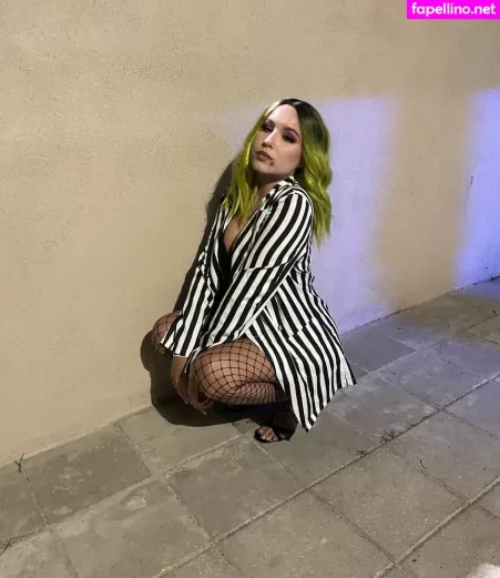 Alejandramariaxo OnlyFans Thumbnail #j9u7ZGDySO