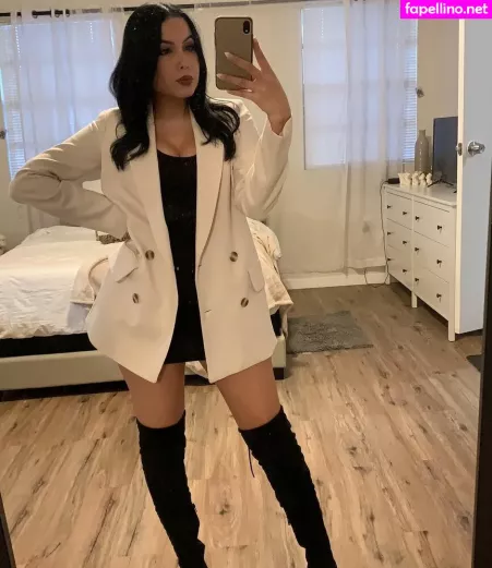 Alejandramariaxo OnlyFans Thumbnail #lQofO5616T