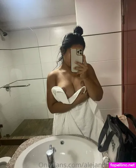 Alejandraquiroz Oficial OnlyFans Thumbnail #nWzTd2iVOz