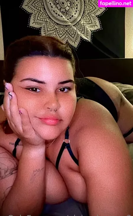 Alejandrasaez0 OnlyFans Thumbnail #F8BfAxoEi6