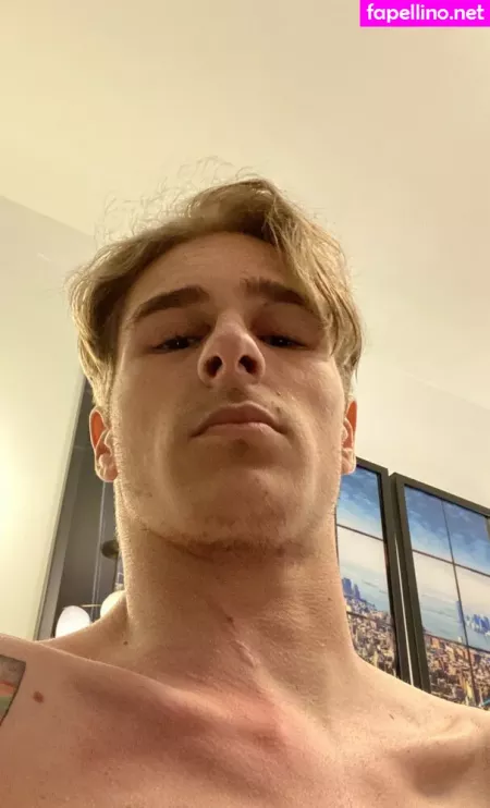 Alejandrobocija OnlyFans Thumbnail #C53GmrwAdr