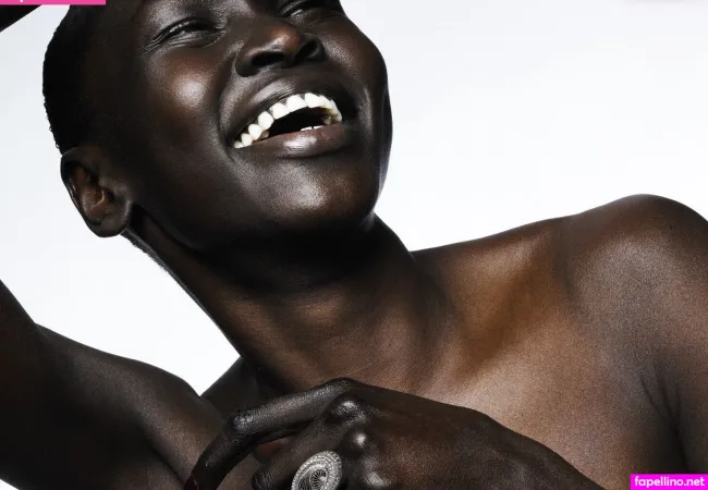 Alek Wek OnlyFans Thumbnail #blUB9rOm5C