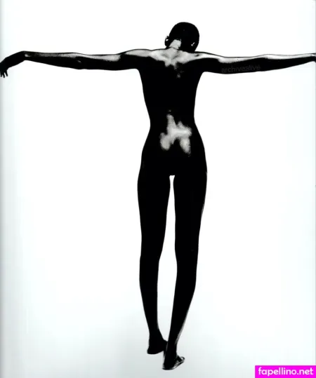 Alek Wek OnlyFans Thumbnail #qxVHw6d4wS