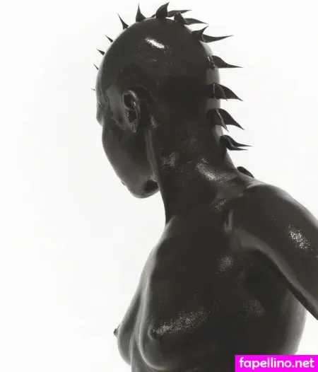 Alek Wek OnlyFans Thumbnail #yEB3exBGmy