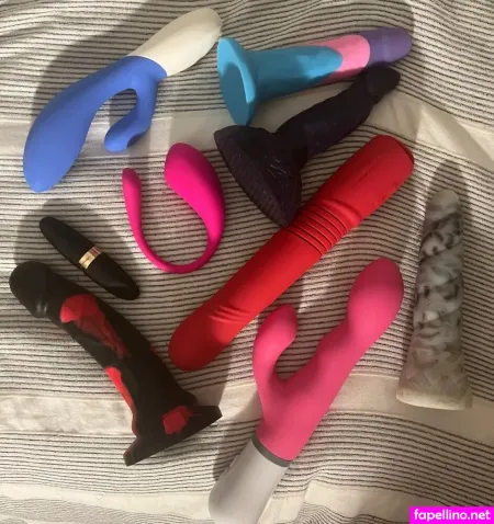 Alekirser OnlyFans Thumbnail #rRXxFstdQc