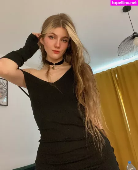 Aleksandra Kalus OnlyFans Thumbnail #Y4CgeDAfbh