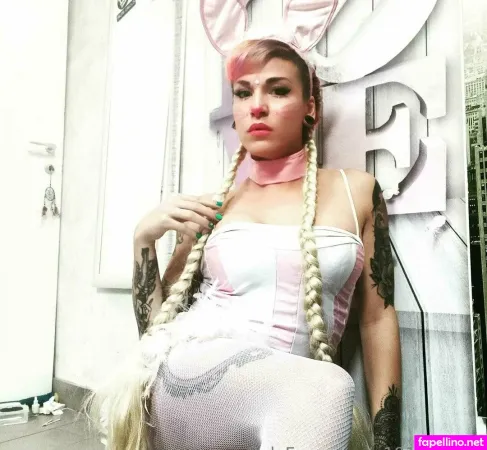 Alelovegreen OnlyFans Thumbnail #F0W1hwNpQ3