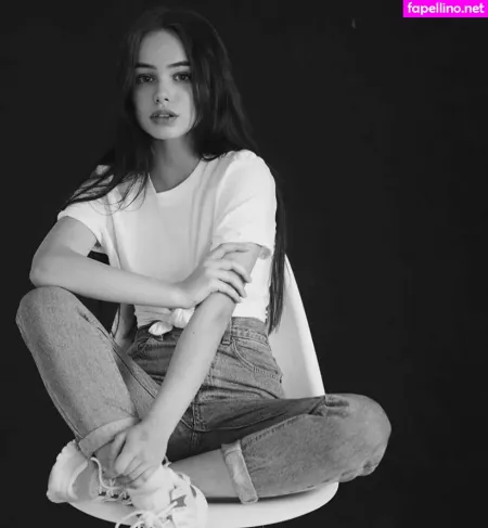 Alena Chaikina OnlyFans Thumbnail #j29OSfEIqs