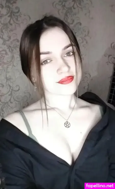 Alena Love OnlyFans Thumbnail #0tOvMX67P9