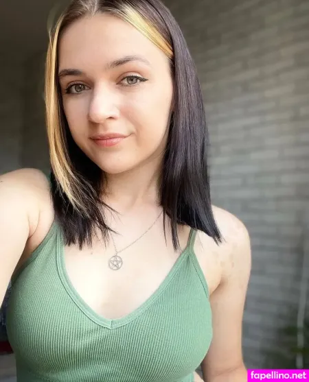 Alena Love OnlyFans Thumbnail #mvWVpAk50W