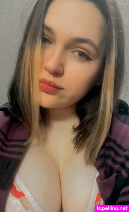 Alena Love OnlyFans Thumbnail #w5coLQSOAv