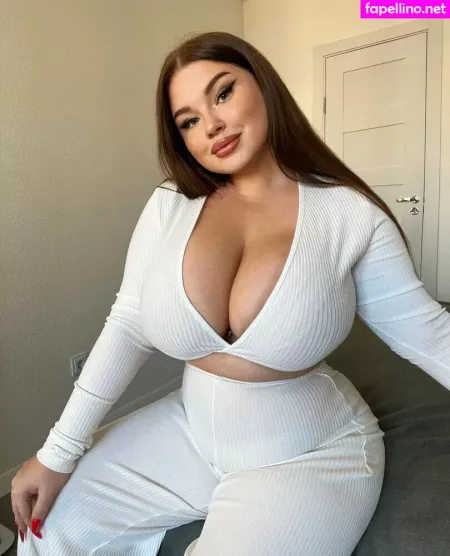 Alena Ostanova OnlyFans Thumbnail #lfb95vv6Yj