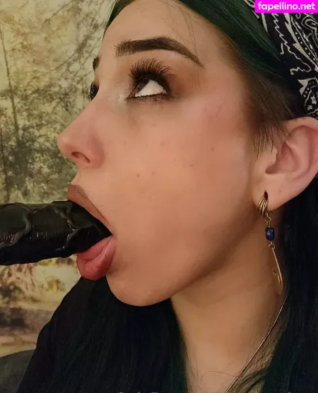 Alesa OnlyFans Thumbnail #dOx0xsAevl