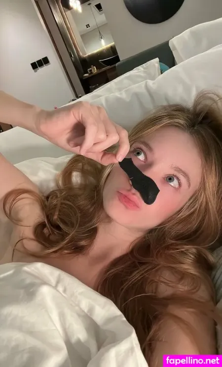 Alesanaa OnlyFans Thumbnail #UdSot2WDIT