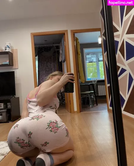Alesia Samunina OnlyFans Thumbnail #rovuWbRPS0