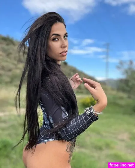 Alessandra 10 OnlyFans Thumbnail #ZKl1QujZJP