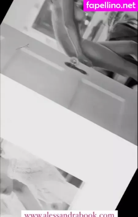 Alessandra Ambrosio OnlyFans Thumbnail #HKMXwZ7CWN