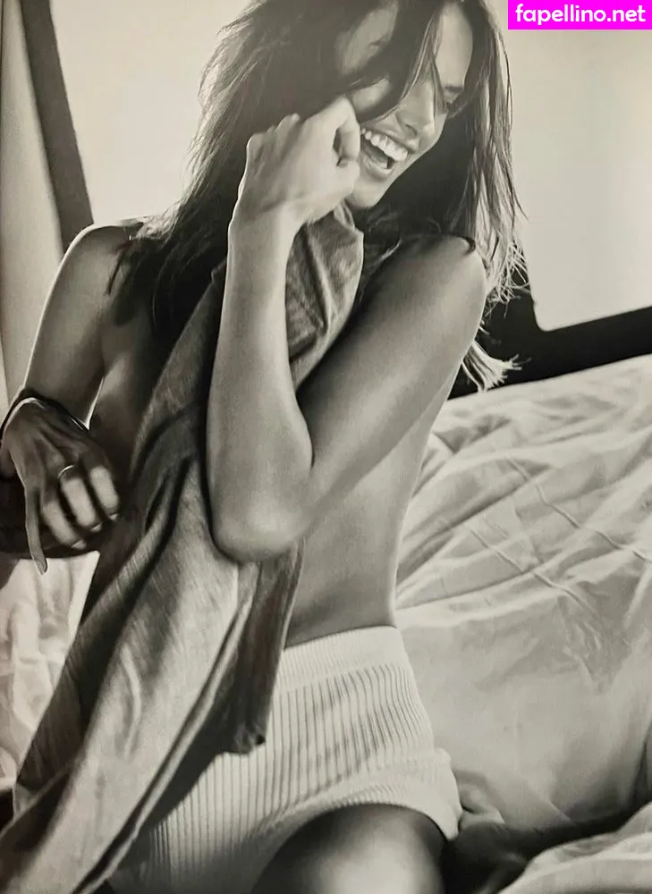 aleambrosio, alelovesanja, alessandraambrosio Nude Leaked OnlyFans Photo #s0AoOM0AyP