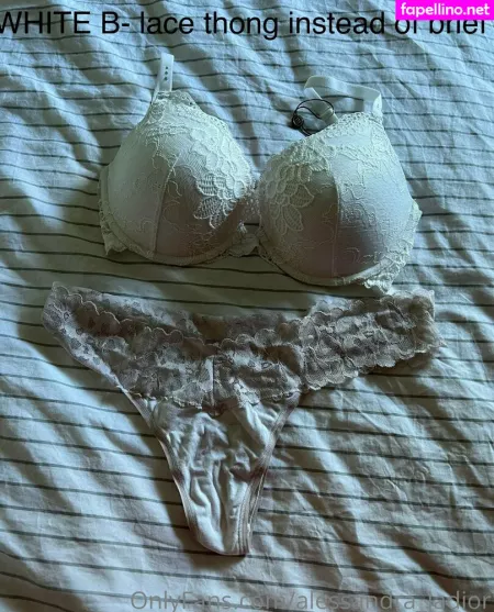 Alessandra Jadior OnlyFans Thumbnail #96xCeXOXpL
