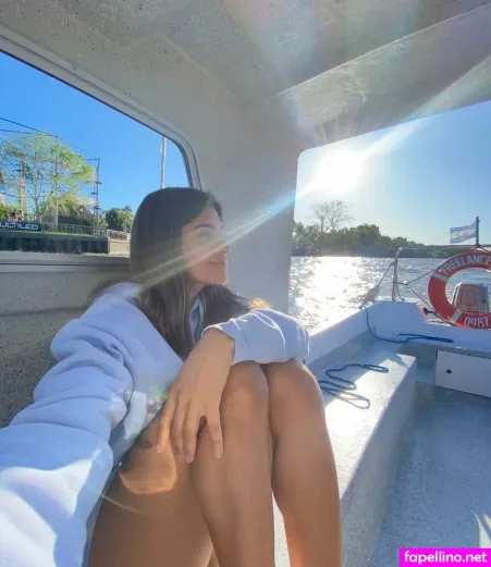 Alessandra Lamas Cardenas OnlyFans Thumbnail #ABOQklzwbK