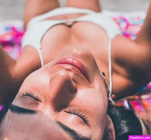 Alessandra Lamas Cardenas OnlyFans Thumbnail #xafx5amO7c