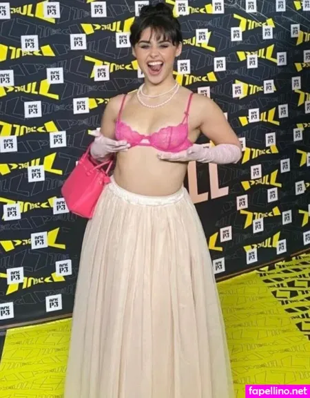 Alessandra Mele OnlyFans Thumbnail #8izVE4wCYf