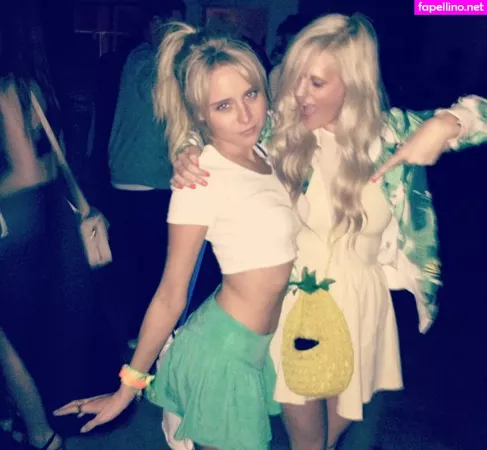 Alessandra Torresani OnlyFans Thumbnail #n18JHhqlxX