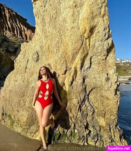 Alessandralove69 OnlyFans Thumbnail #QnkyaIKLmV