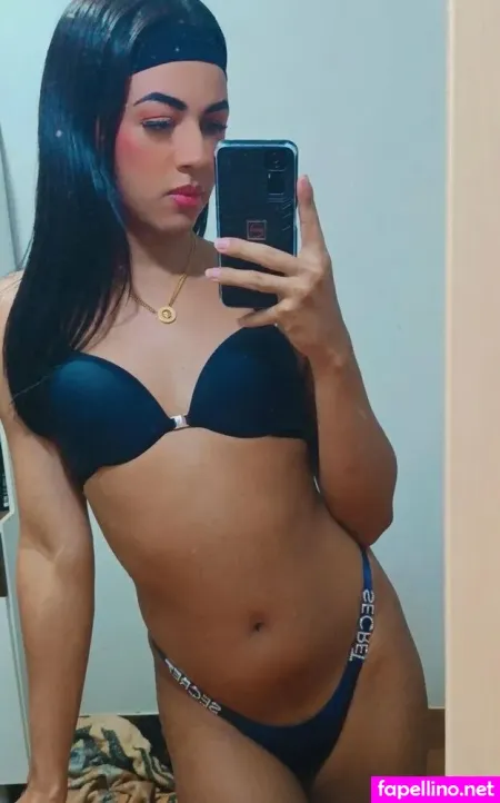 Alessandraspellman19 OnlyFans Thumbnail #EwNWOol26P
