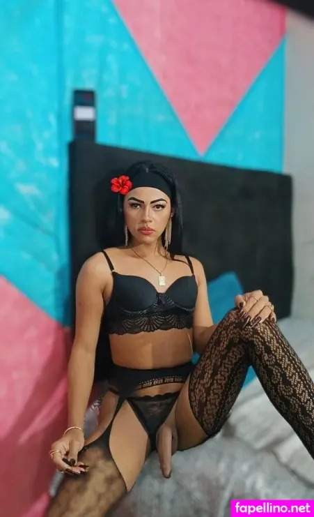 Alessandraspellman19 OnlyFans Thumbnail #RyRvlQ8BBS