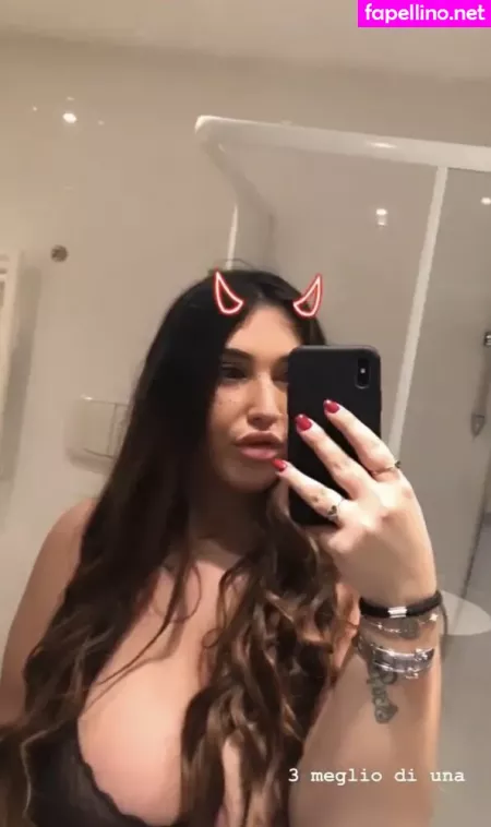 Alessia Barbarossa OnlyFans Thumbnail #h9VdWxuGPr