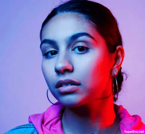 Alessia Cara OnlyFans Thumbnail #izO530vCw1