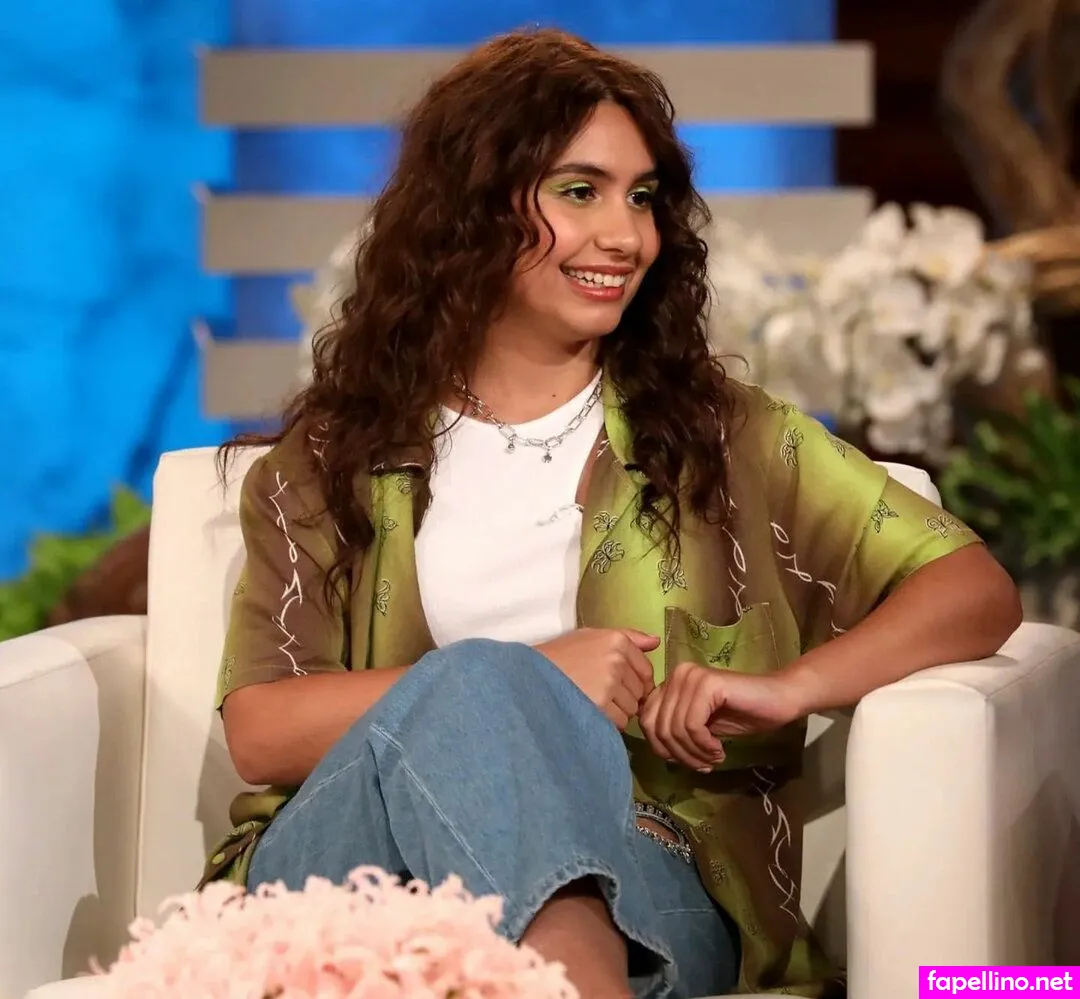 697145310, alessiacara, alessiasmusic Nude Leaked OnlyFans Photo #s40BL8SkGV