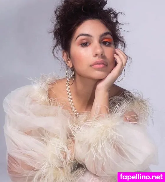697145310, alessiacara, alessiasmusic Nude Leaked OnlyFans Photo #sqQ425W0BM