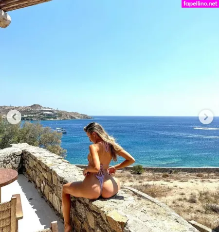 Alessia Vernazza OnlyFans Thumbnail #AeJguXggD9