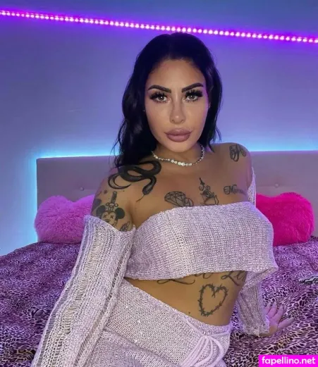 Alessialeoni OnlyFans Thumbnail #c2tIRv7aUo