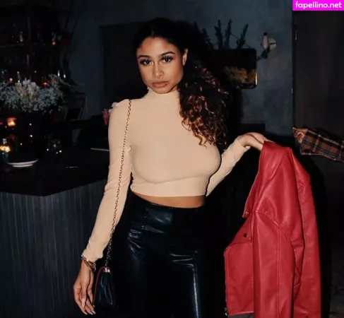 Alessiasays OnlyFans Thumbnail #OmojYA6r1P