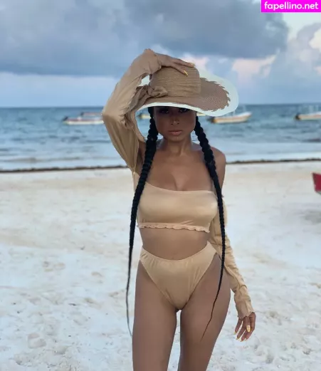 Alessiasays OnlyFans Thumbnail #bDDXxFYDD3