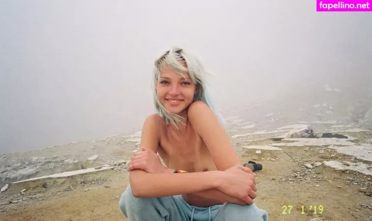 Alesya Kafelnikova OnlyFans Thumbnail #TBeZMChKkG