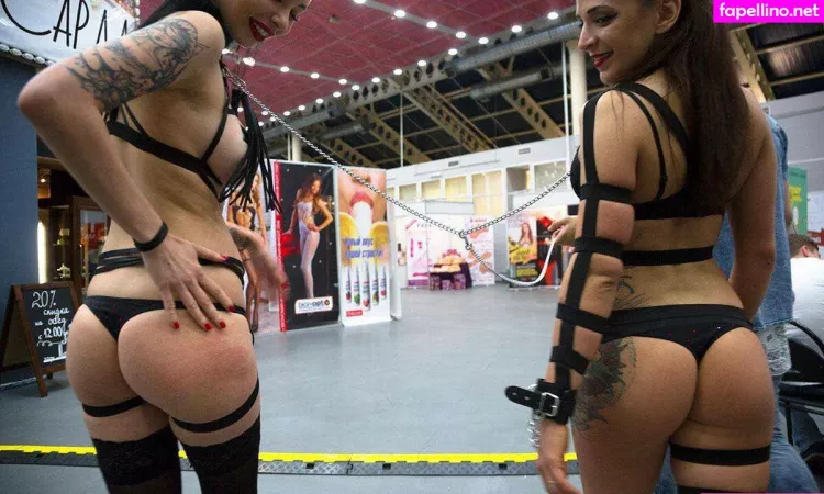 Alesya Vidnova Pena OnlyFans Thumbnail #U5sp2o3jif