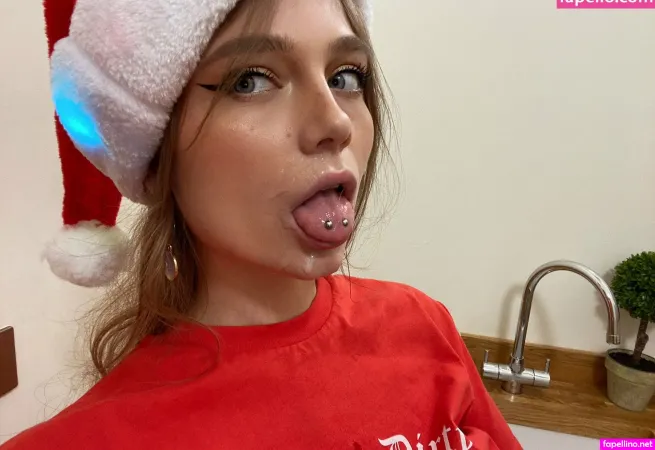 Alex Clark OnlyFans Thumbnail #qpZndybW35