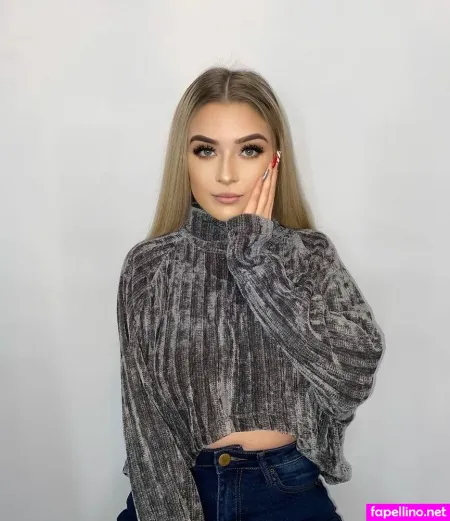 Alex Estelle OnlyFans Thumbnail #9WUmg0NCzW