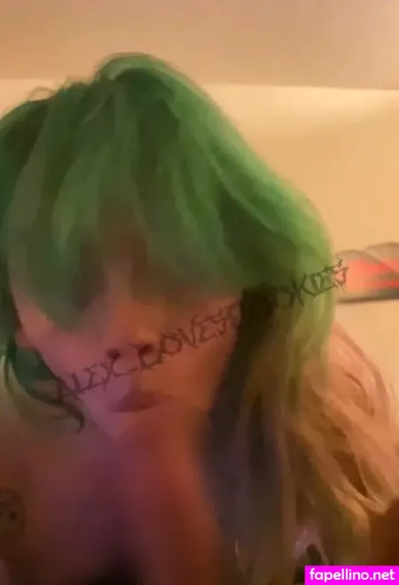 Alex Lovescookies 1 OnlyFans Thumbnail #2A315MAqLi