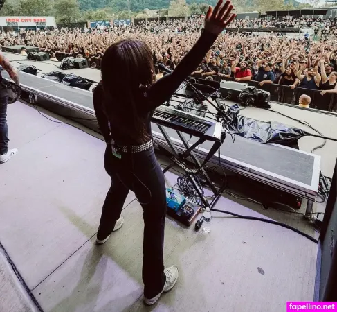 Alex Reade OnlyFans Thumbnail #CRr7Hmna9U