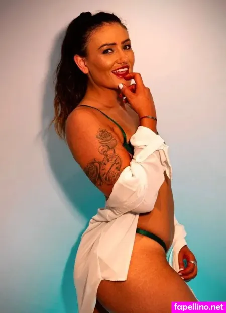 Alex Windsor OnlyFans Thumbnail #TSZZalA1YS